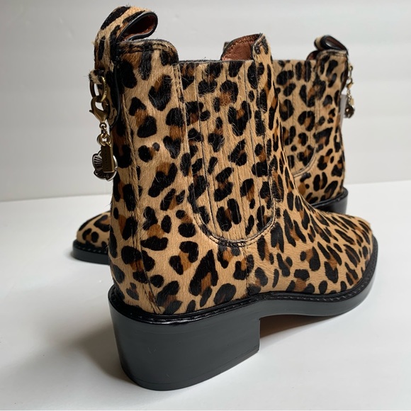 NEW Coach Bowery Chelsea Calf Fur Cheetah Print Booties 5.5 - Picture 3 of 10